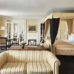 Hotel Palais