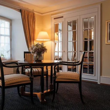 Palais 5*